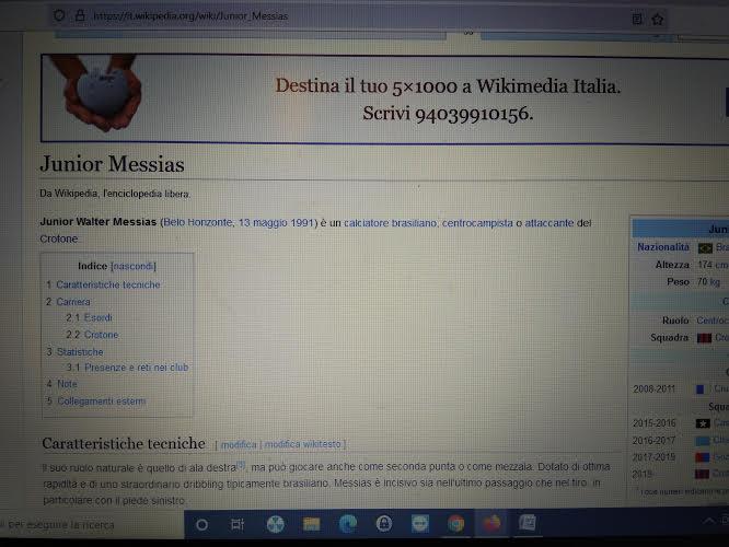 Wikipedia con Messias giocatore del Crotone